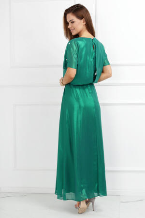 Ropa juvenil femenina del fabricante de abrigos, vestidos, trajes.